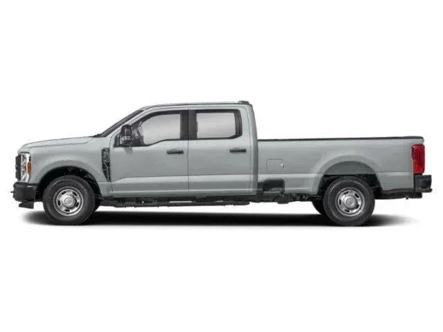 New 2026 Avalanche Gray Ford XL image 3