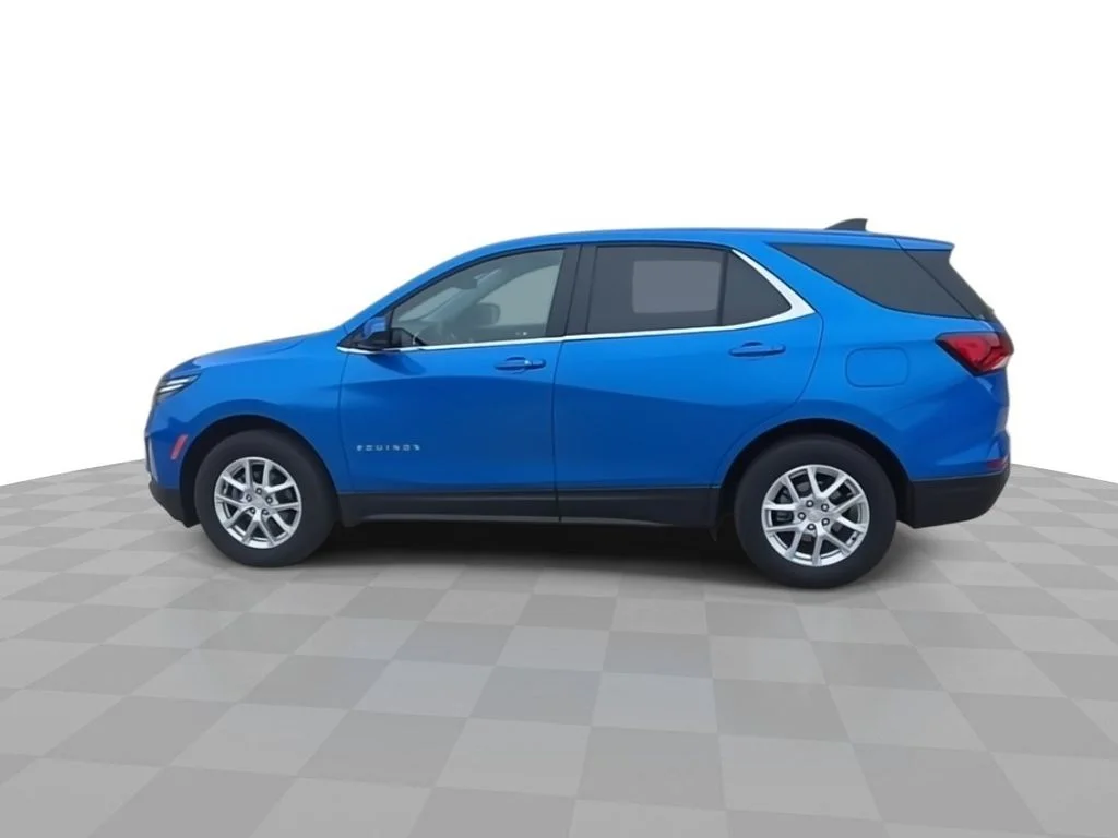 Used 2024 Blue Chevrolet LT image 6