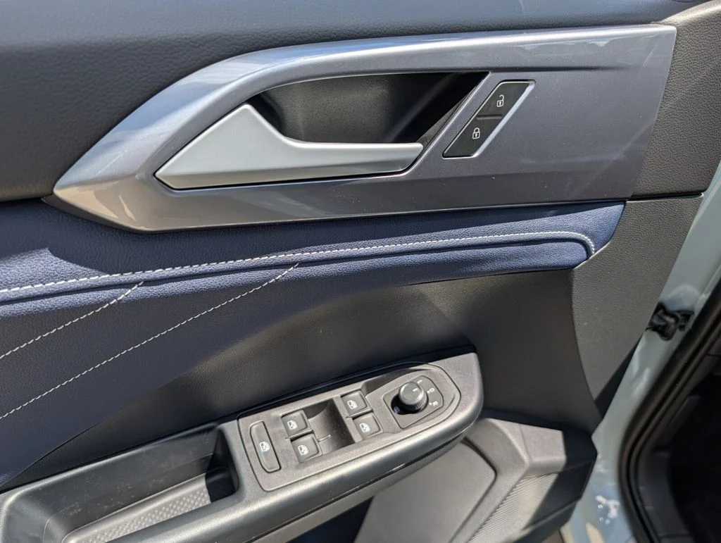 New 2026 Gray Volkswagen 1.5T SEL image 15