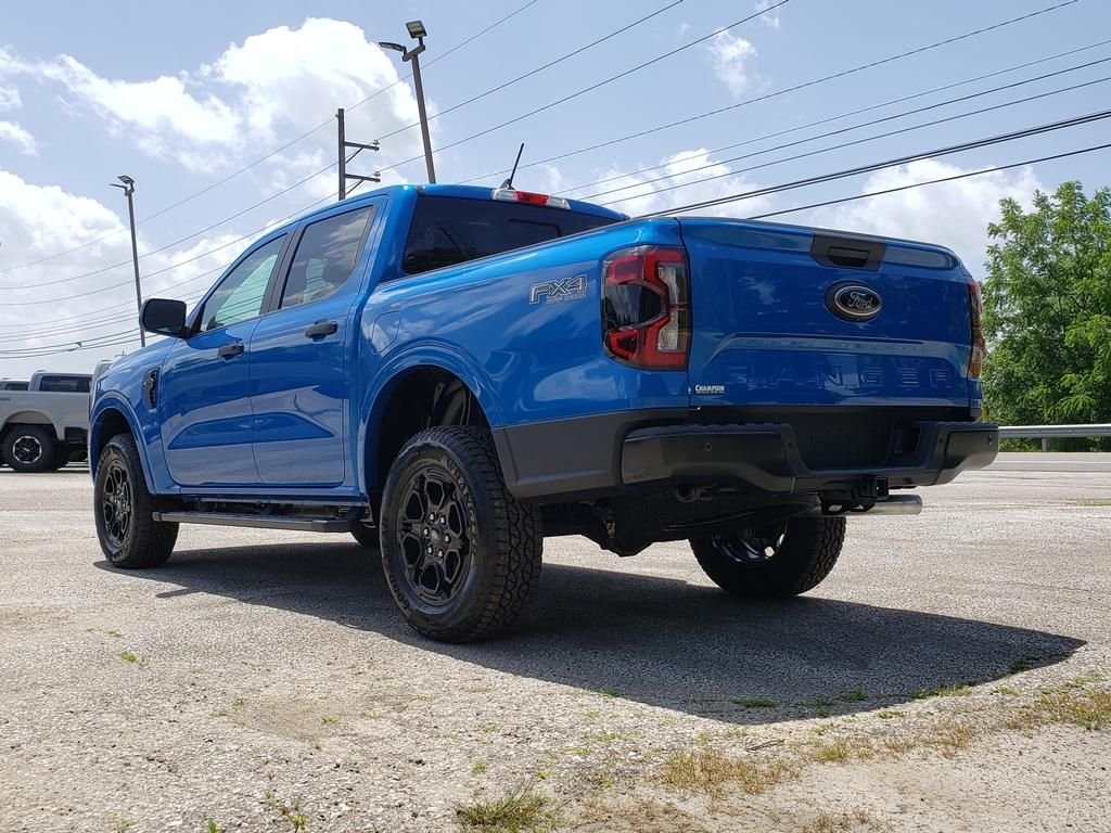New 2026 Velocity Blue Metallic Ford XLT image 5