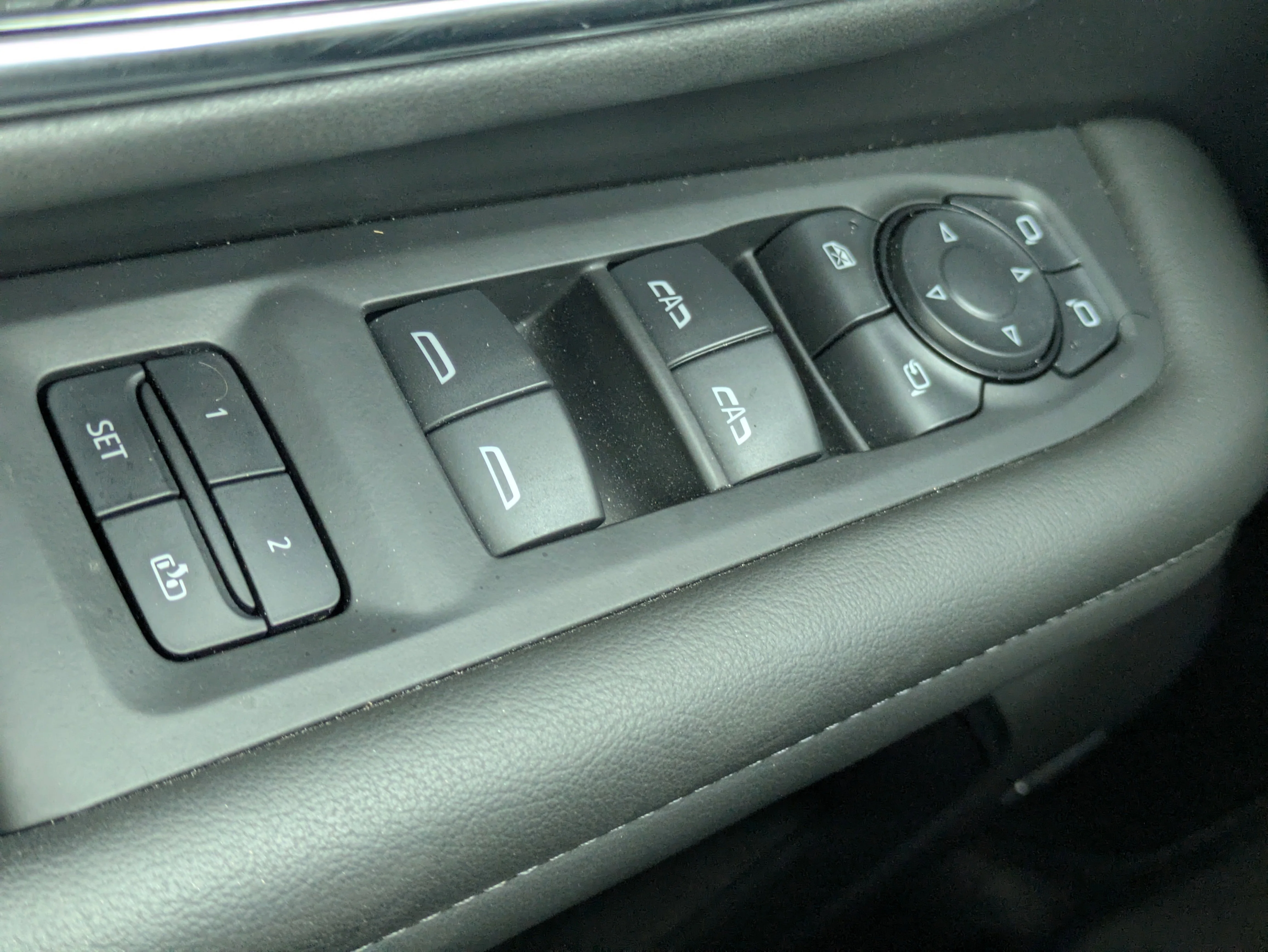 Used 2024 Summit White Chevrolet Z71 w/Luxury Pkg, Leather Quad Buckets, Panoramic Moonroof, & 3rd Row Seat image 25