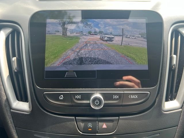 Used 2024 Gray Chevrolet LT image 17