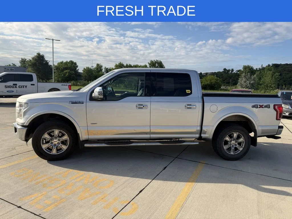 Used 2015 Ingot Silver Metallic Ford Lariat image 2