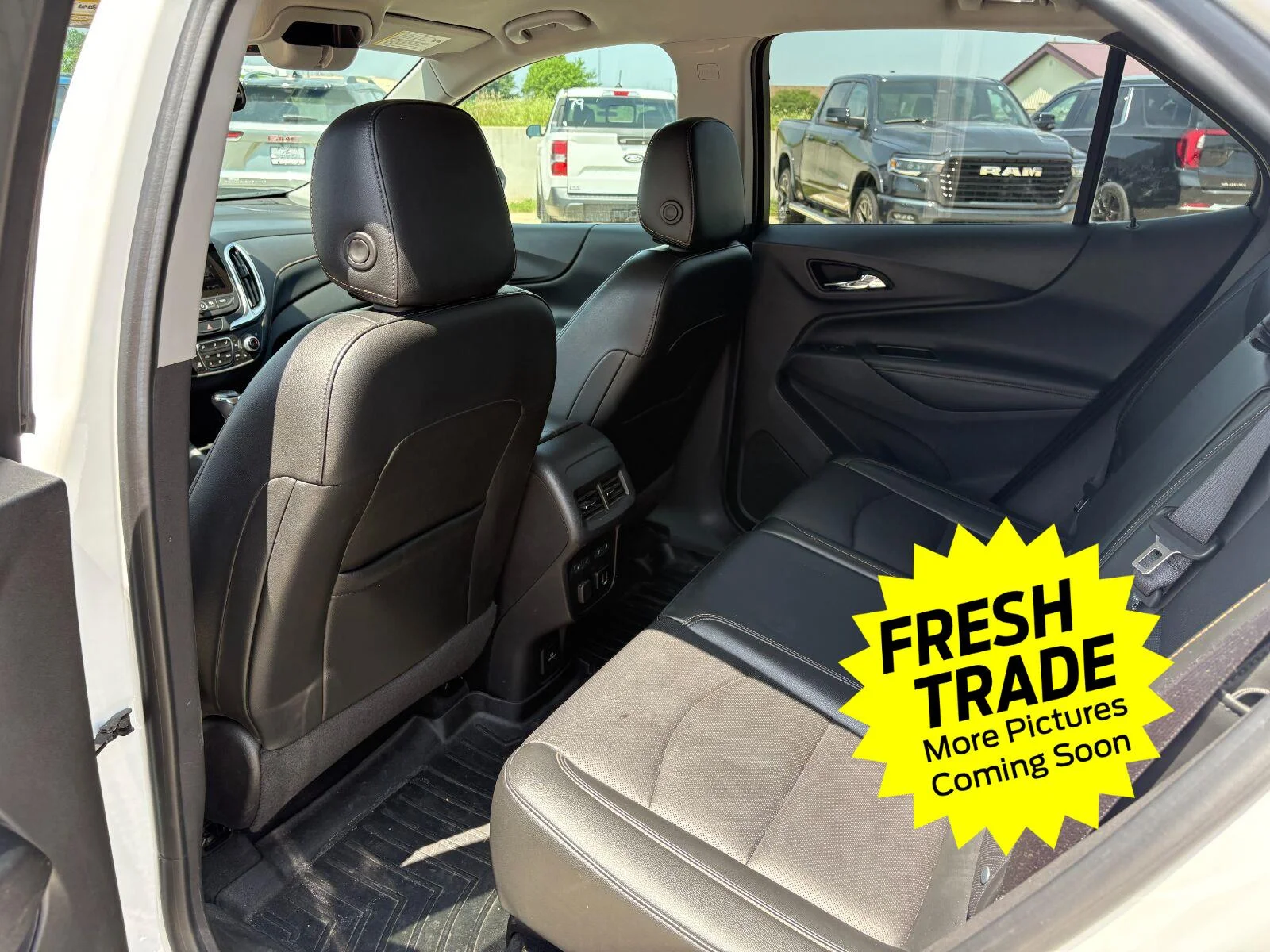 Used 2018 Summit White Chevrolet Premier image 8