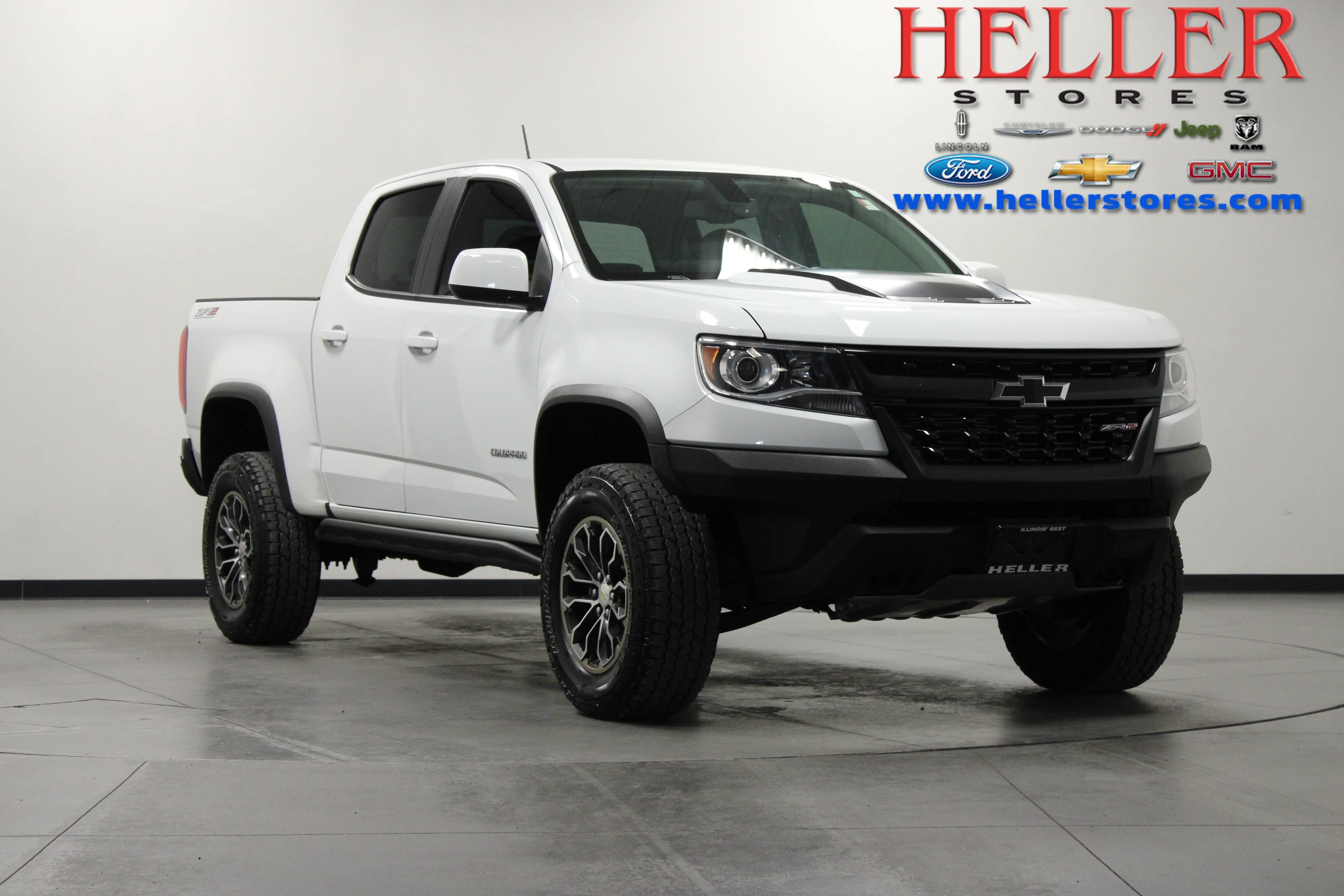 Used 2018 SUMMIT WHITE Chevrolet 4WD ZR2 image 1