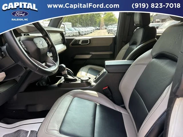 Used 2023 Gray Ford Wildtrak image 19