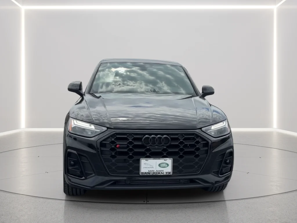 Used 2024  Audi Premium Plus image 2