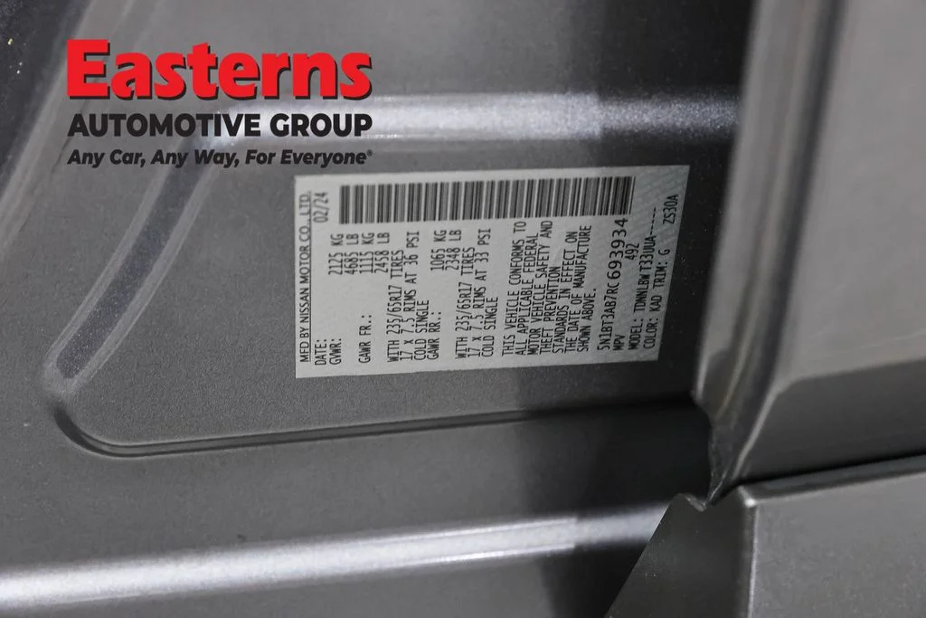 Used 2024 Gray Nissan S image 36
