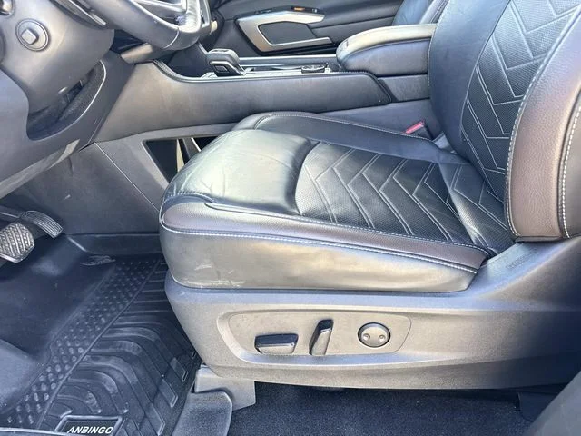 Used 2023 Gray Nissan Platinum image 29