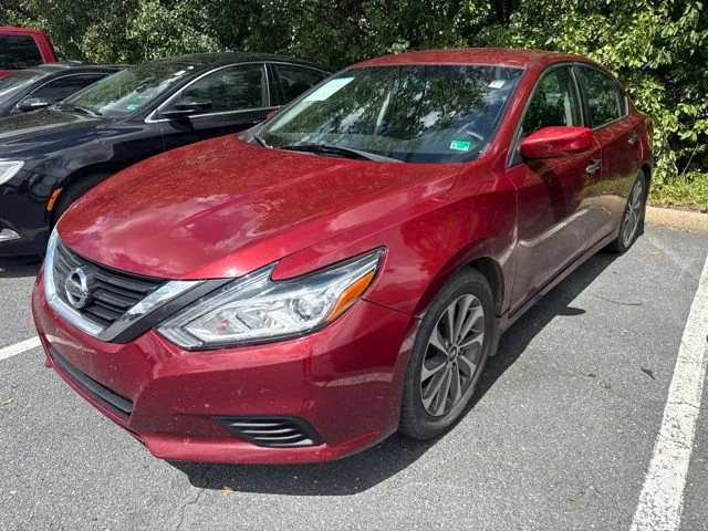 Used 2017 Nissan Altima S with VIN 1N4AL3AP2HC199531 for sale in Harrisonburg, VA