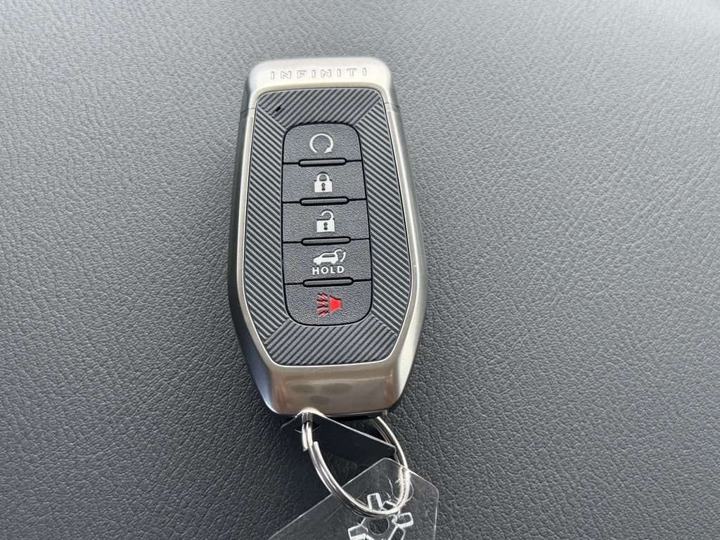New 2027 DYNAMIC METAL INFINITI Luxe 2WD image 20