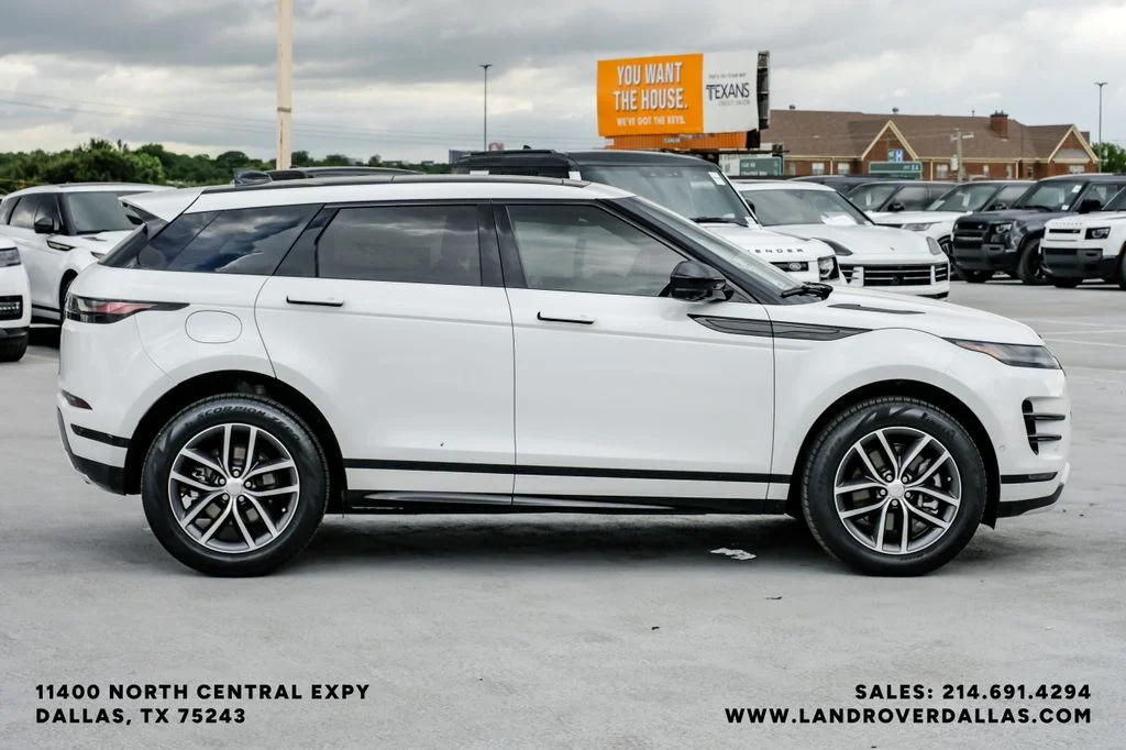 Used 2026 White Land Rover Dynamic image 7
