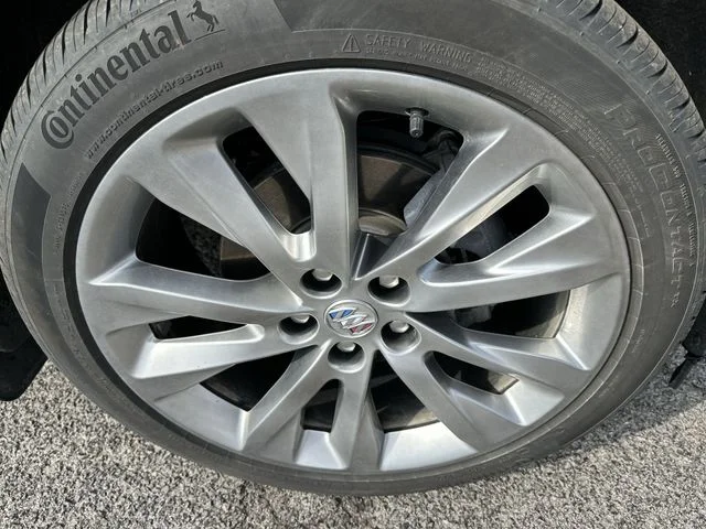 Used 2023 Blue Buick Avenir image 21