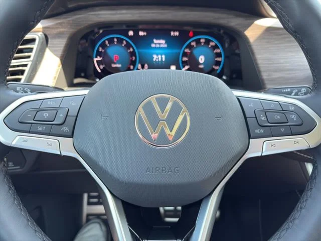 2026 Volkswagen Atlas SEL Premium R-Line - Photo 19