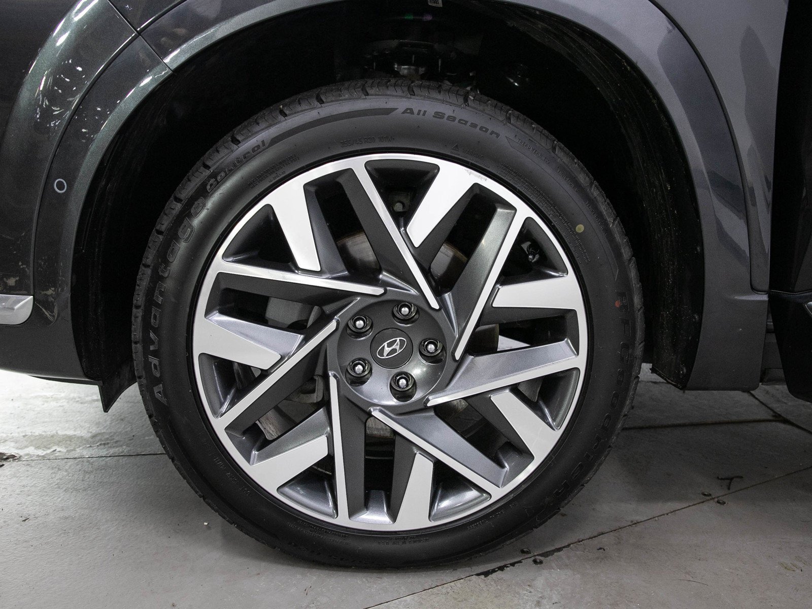 Used 2022 Portofino Gray Hyundai Calligraphy AWD image 32