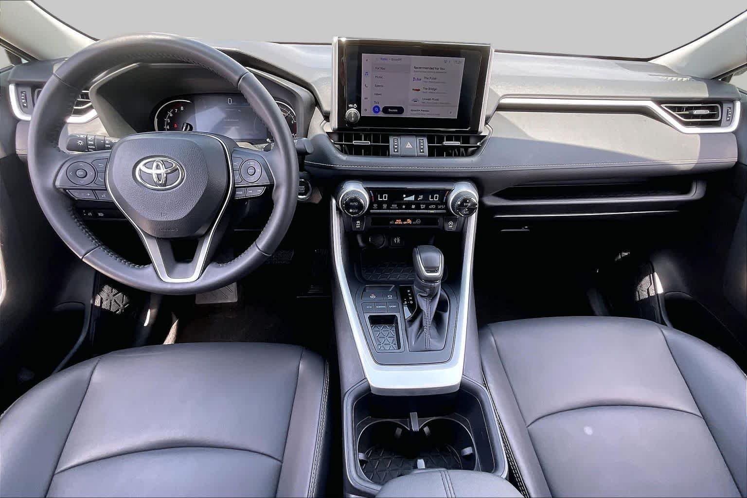 Used 2024 Wind Chill Pearl Toyota XLE Premium image 14