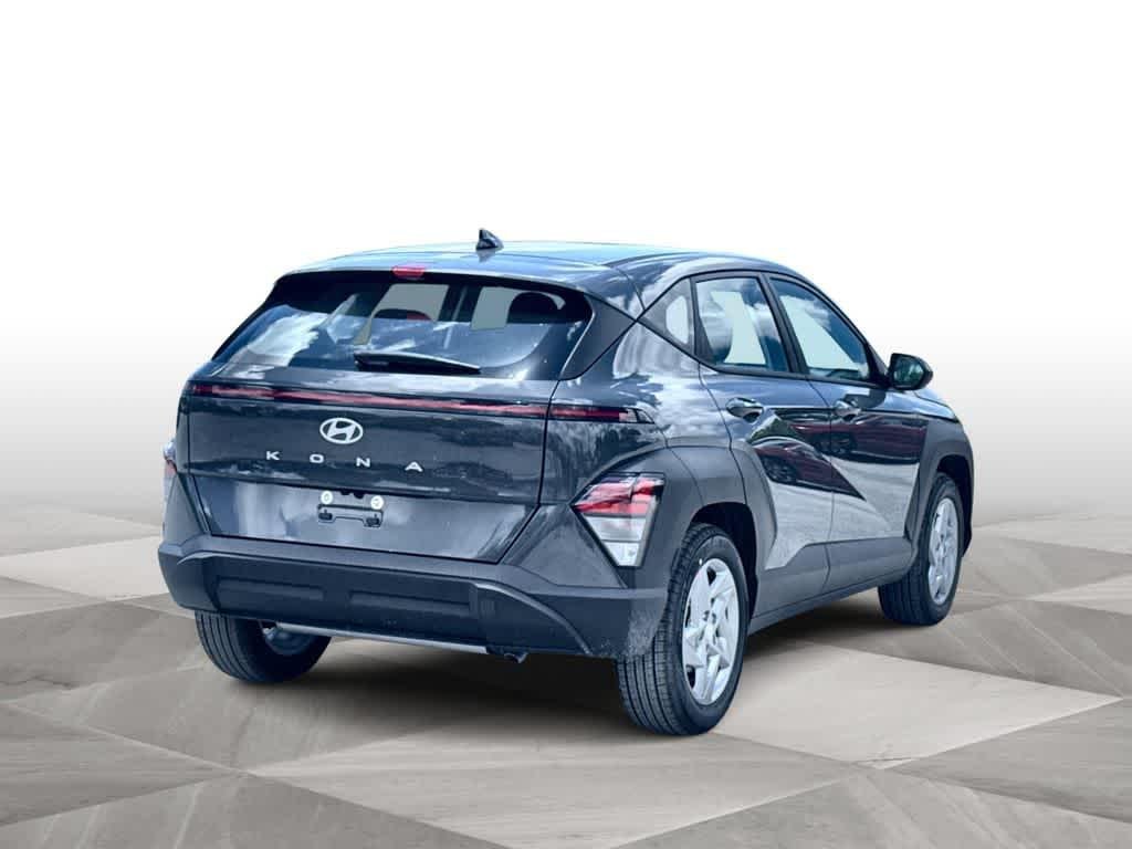 New 2027 Ecotronic Gray Pearl Hyundai SE FWD image 7