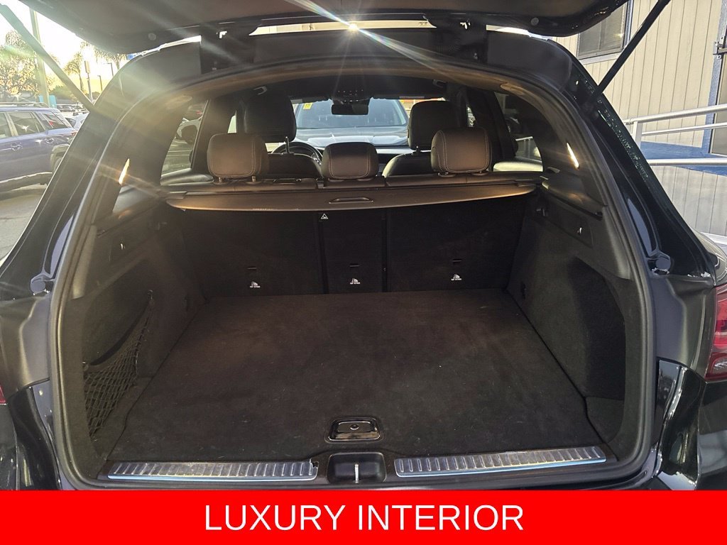 Used 2022 Black Mercedes-Benz GLC 300 image 21