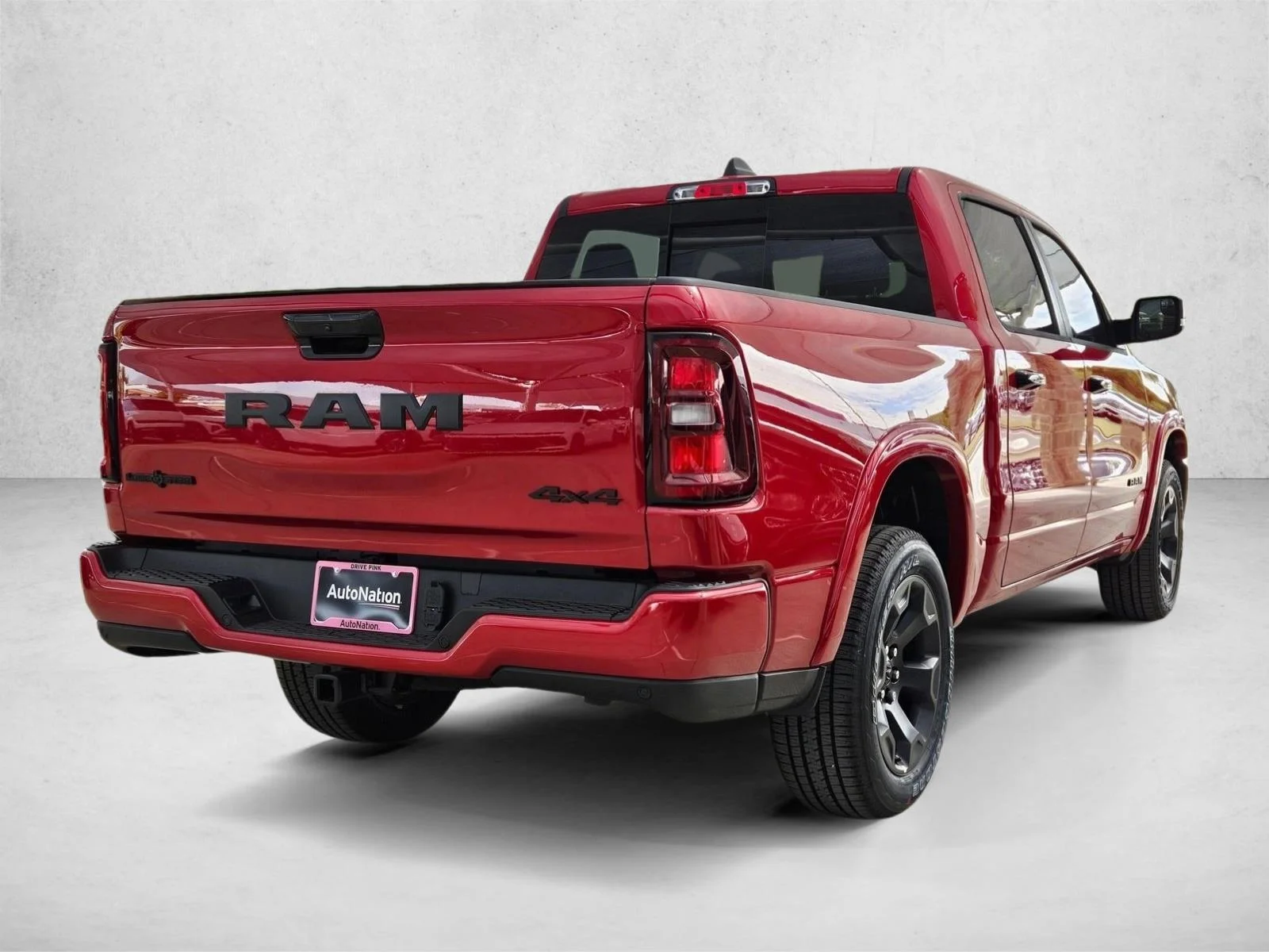 New 2026 Molten Red Pearl-Coat Exterior Paint RAM Lone Star image 2
