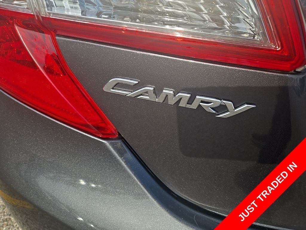 Used 2013 Gray Toyota XLE image 10