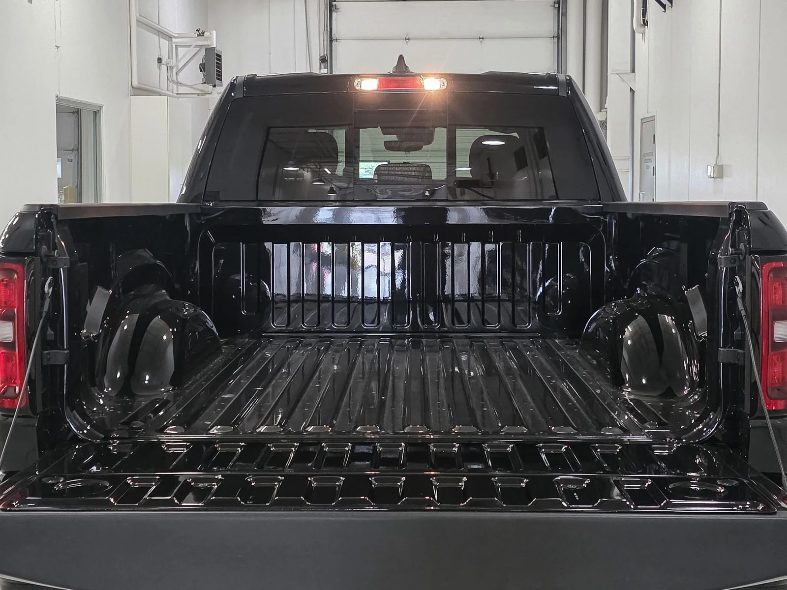 2026 RAM 1500 Big Horn/Lone Star - Photo 17