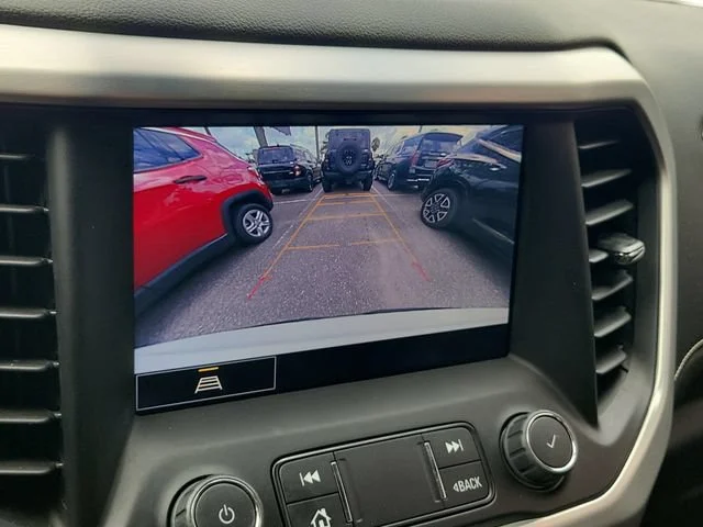 2023 GMC Acadia SLT - Photo 35