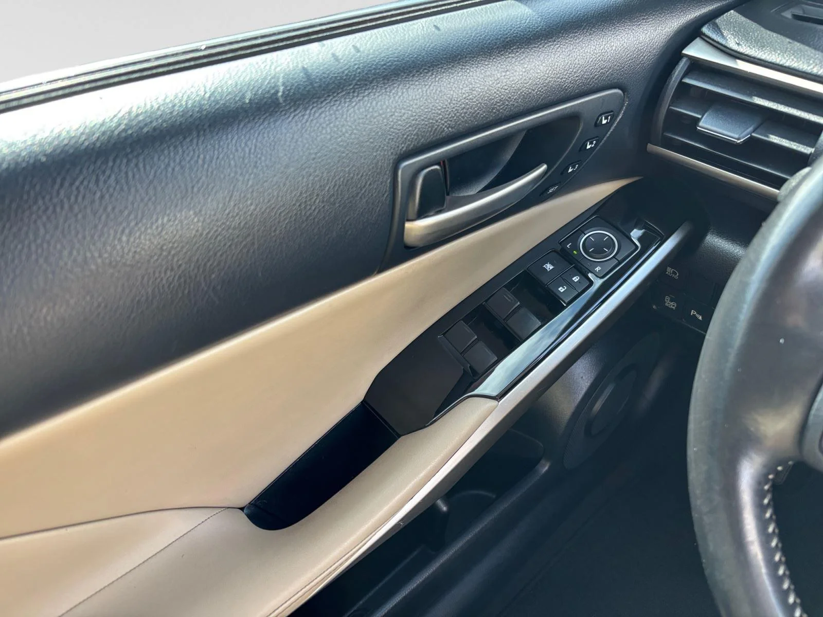 Used 2019 Caviar Lexus IS 300 image 17