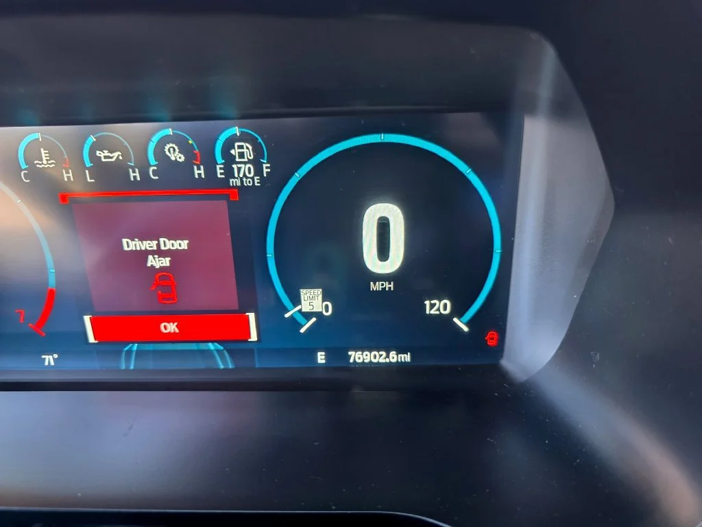 Used 2023 Silver Ford Tremor image 22