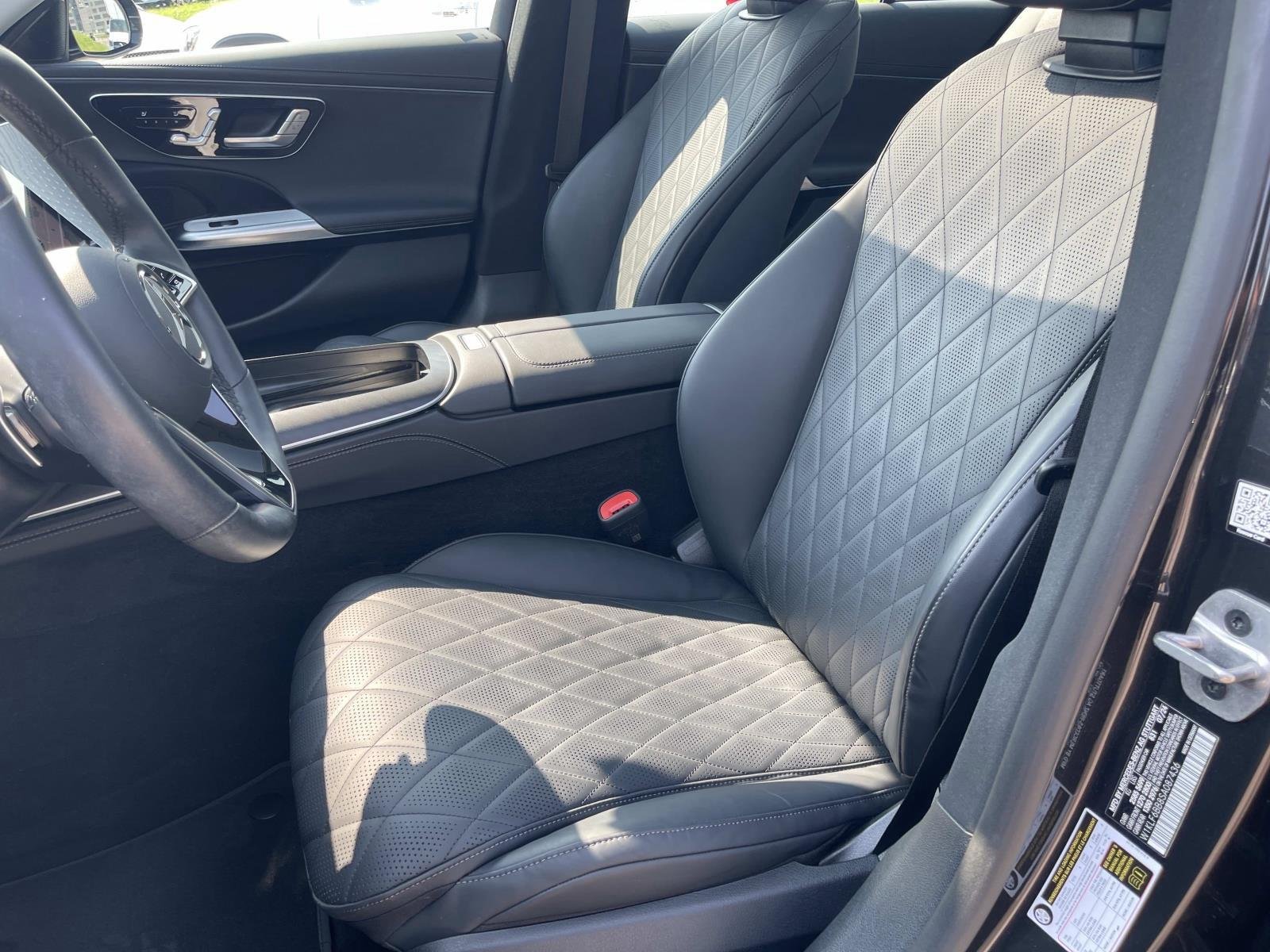 Certified Used 2025 Graphite Grey Metallic Mercedes-Benz E 450 image 25