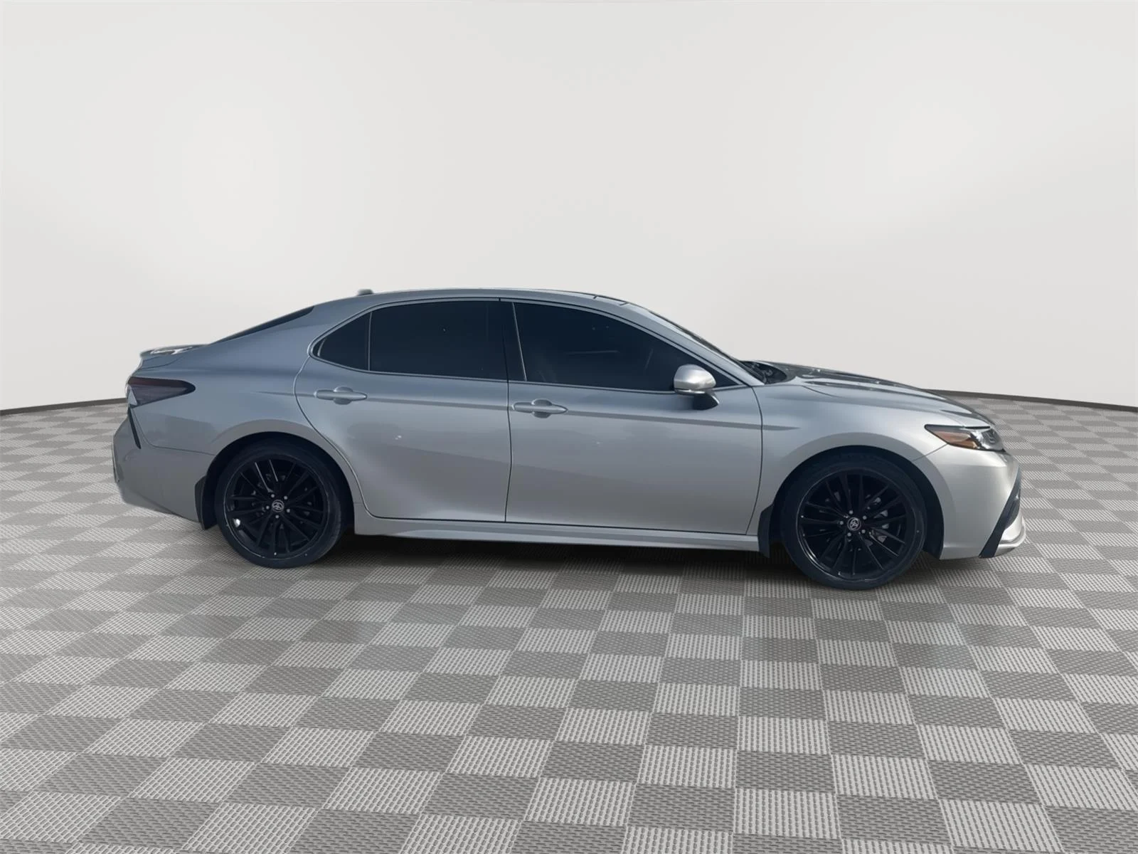 Used 2023 SILVER Toyota XSE image 21