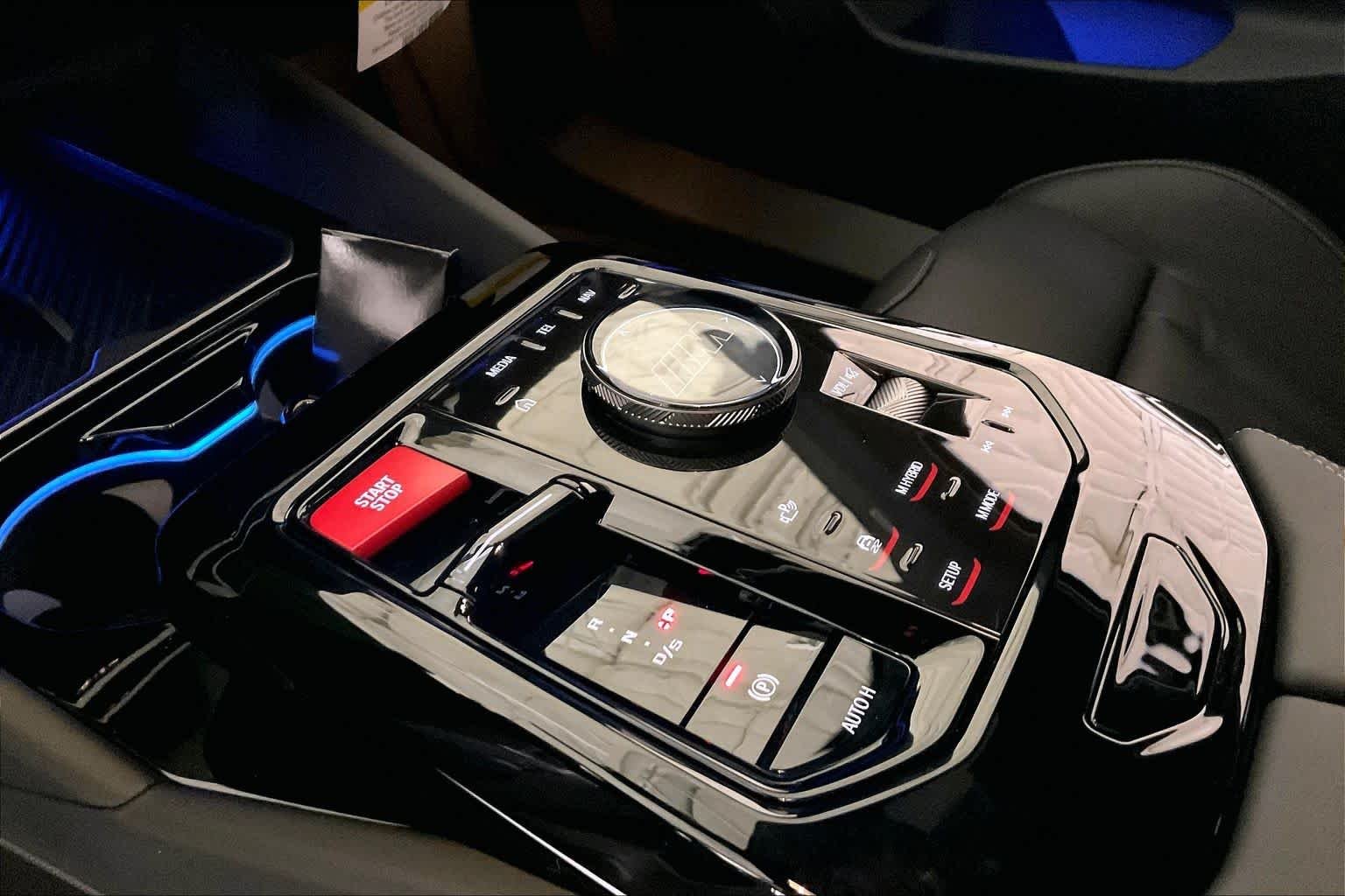 New 2027 Black Sapphire Metallic BMW  image 7
