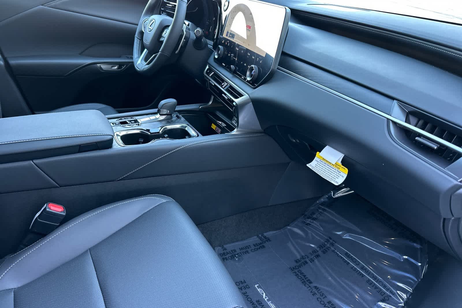 2026 Lexus RX 350 Premium - Photo 17