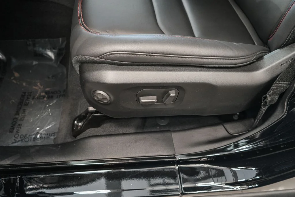 New 2026 Black Clearcoat Jeep Rubicon X image 18