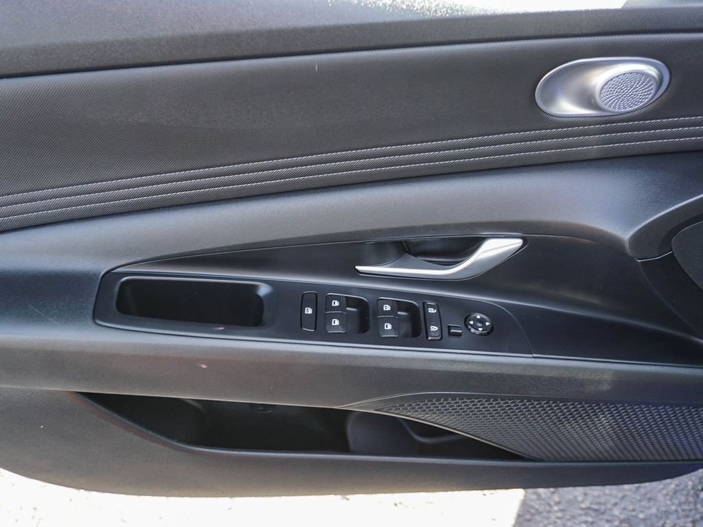 Certified Used 2023 Blue Hyundai SEL image 18