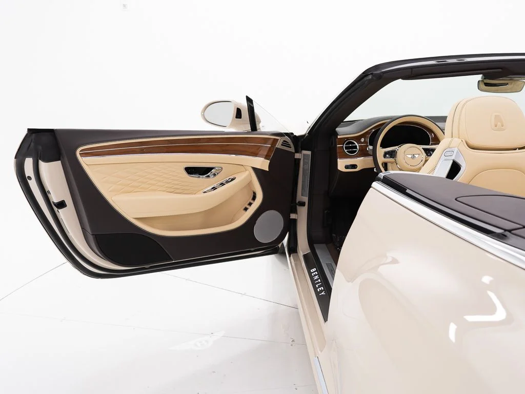 New 2026 Magnolia Bentley Azure image 18