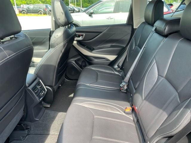 Used 2022 Gray Metallic Subaru Limited image 33