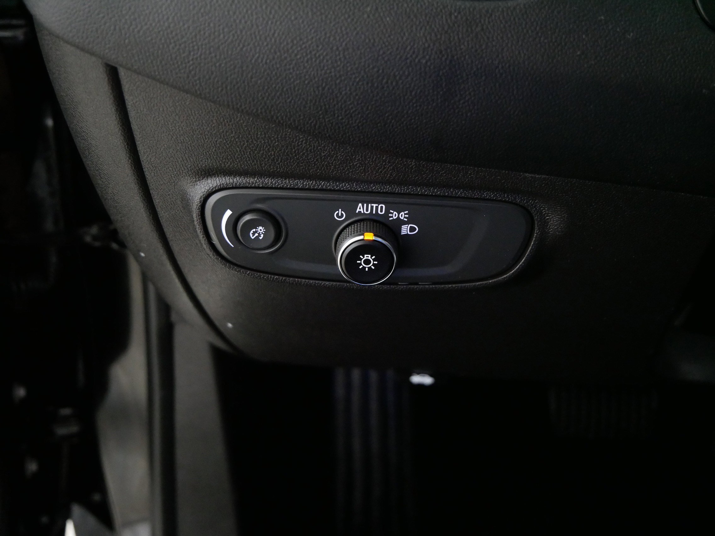 Used 2023 Mosaic Black Metallic Chevrolet LT image 26