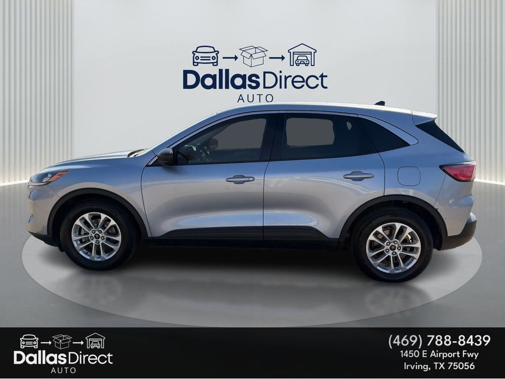 Used 2022 Iced Blue Silver Metallic Ford SE image 9