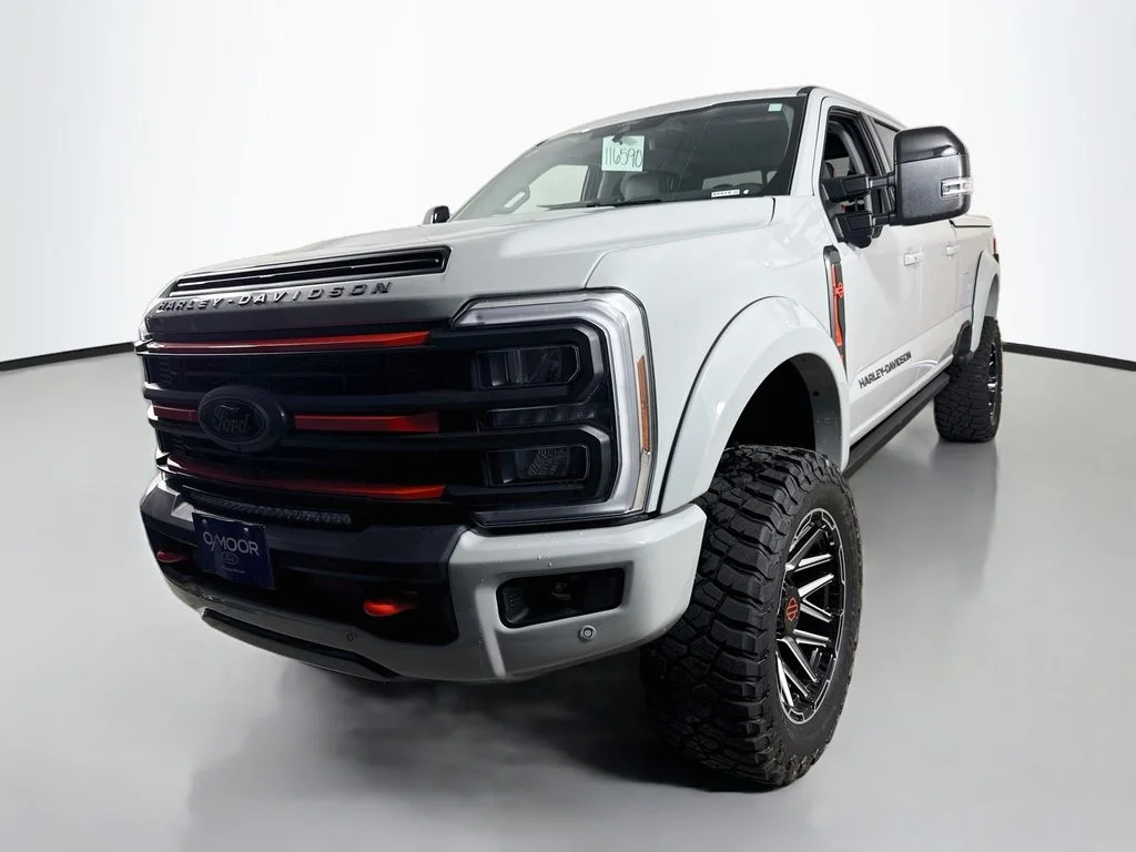 New 2026 Avalanche Ford F-250® Lariat® image 3
