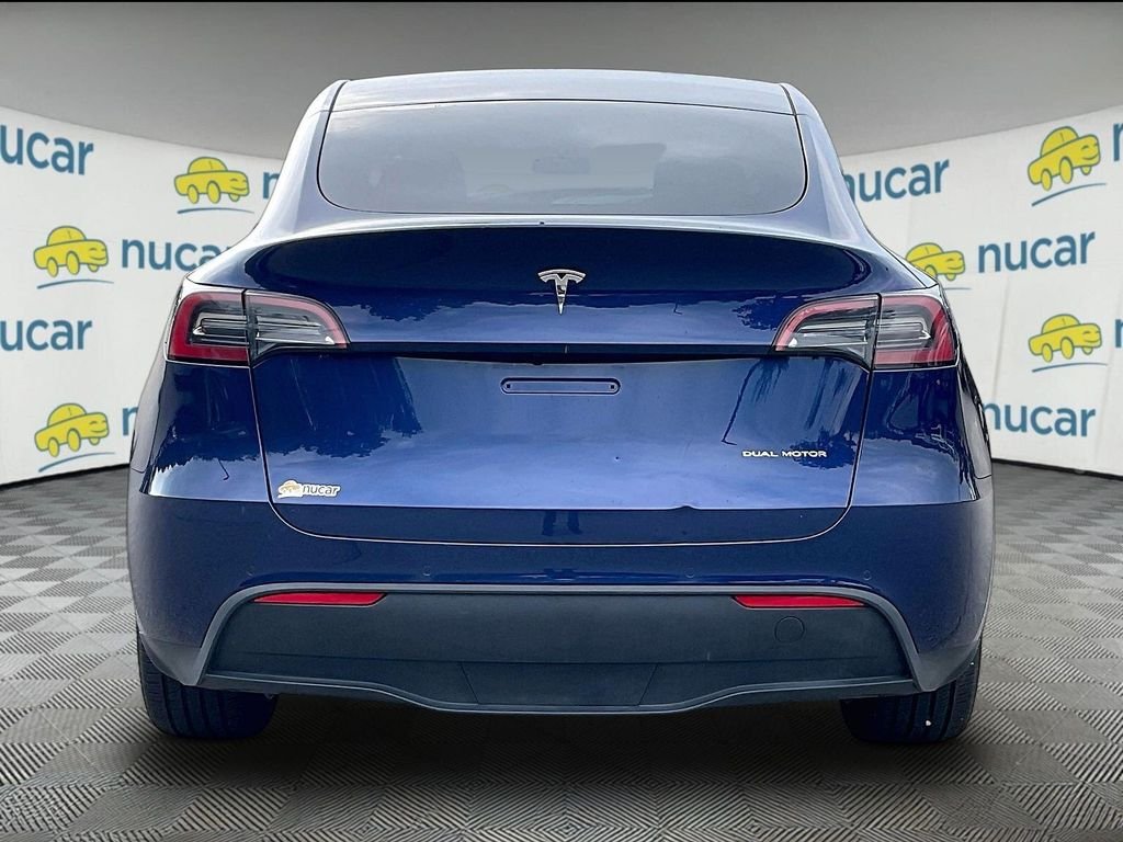 Used 2022 Deep Blue Metallic Tesla Long Range image 5