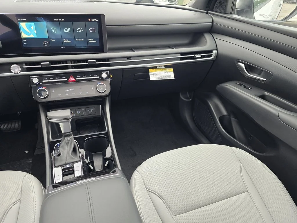 New 2026 White Hyundai SEL image 9