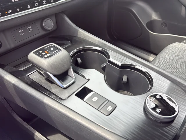 New 2026 Deep Ocean Blue Pearl Nissan SV image 37