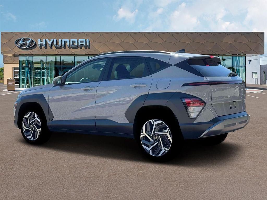 New 2026 Gray Hyundai SEL Premium image 4