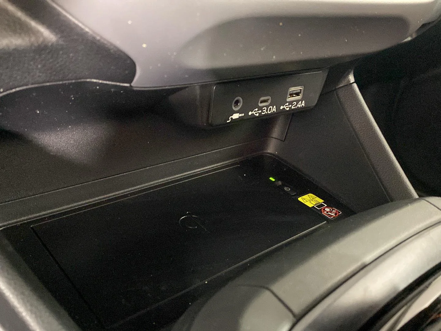 Used 2025 Alpine Green Subaru Limited image 4