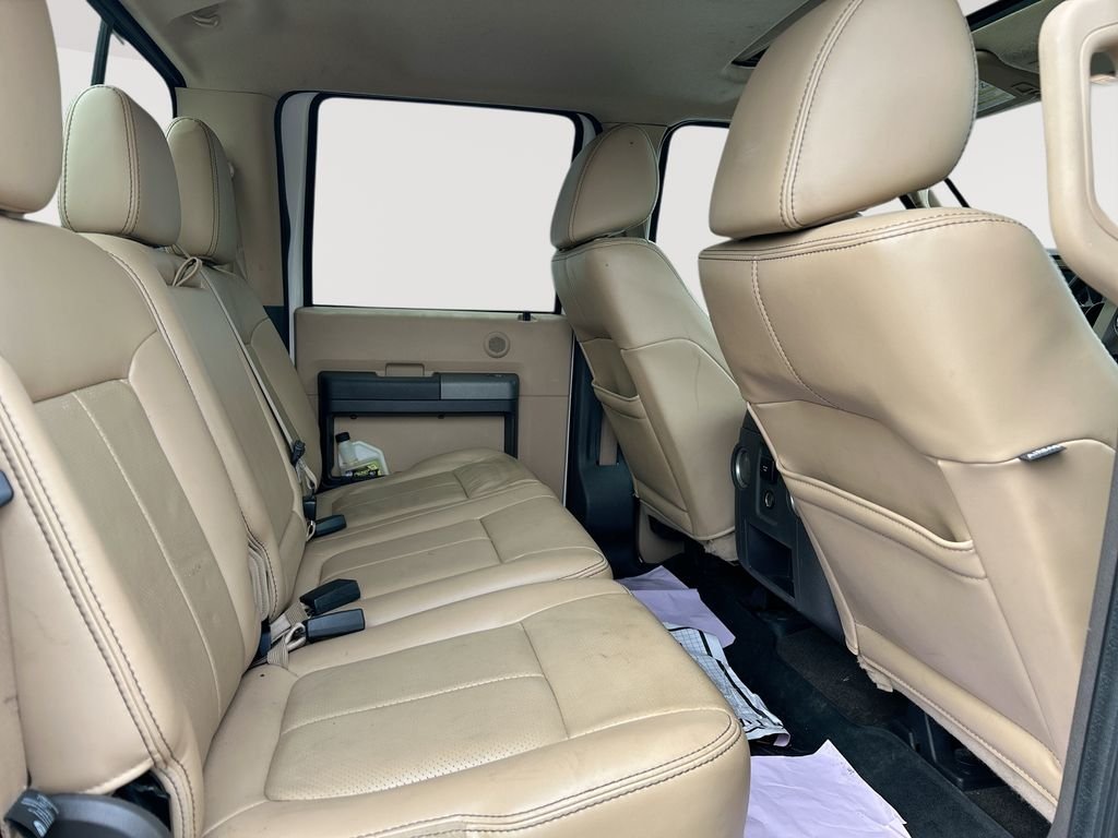 Used 2011  Ford Lariat image 23
