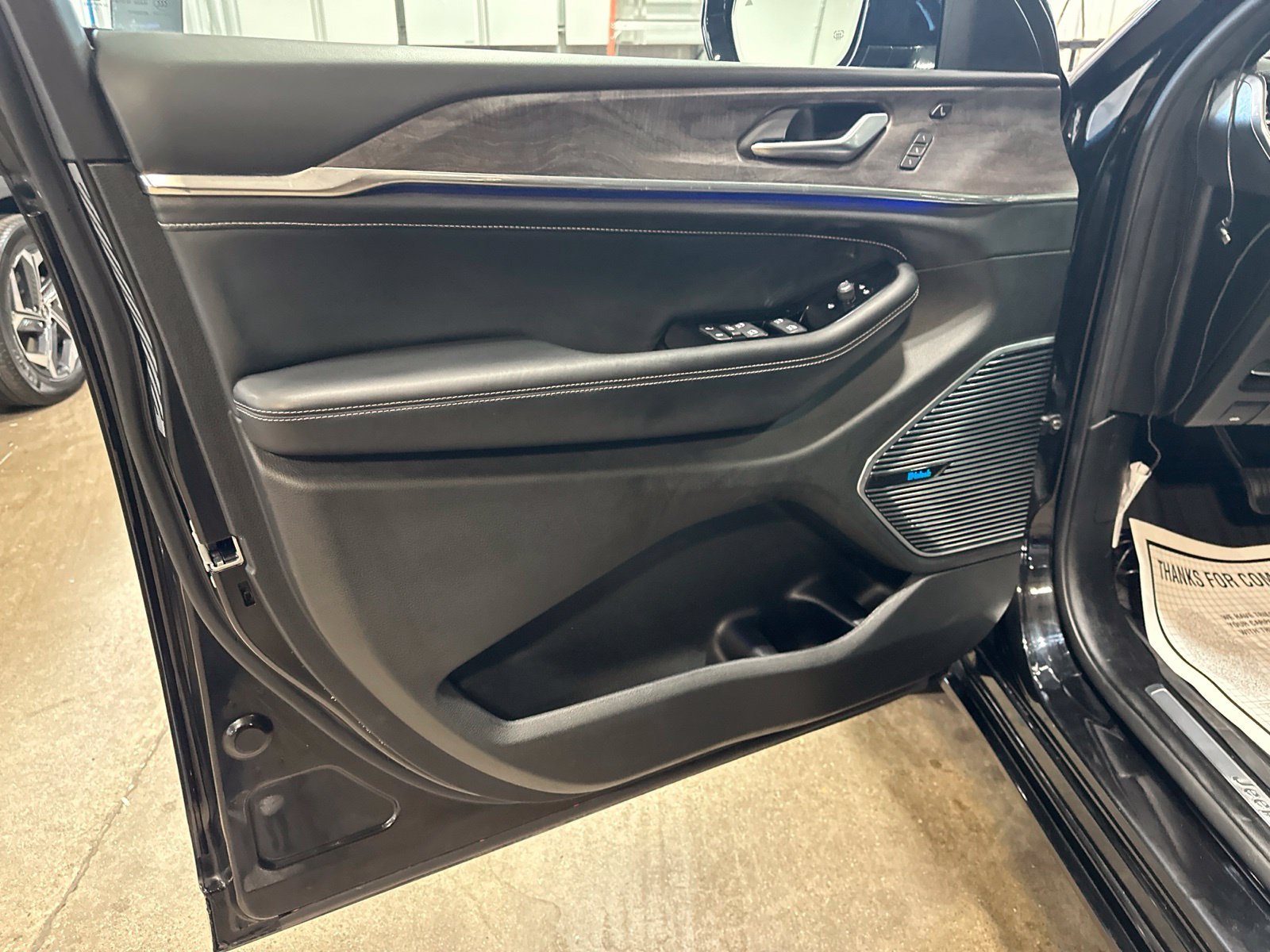 Used 2023 Black Jeep Overland image 19