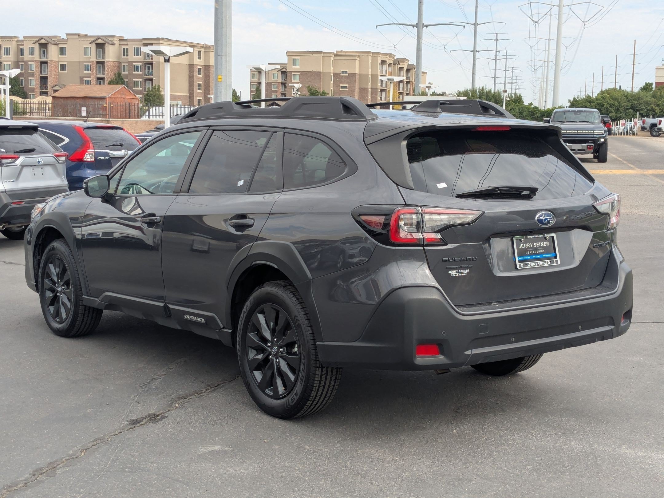 Used 2024 Magnetite Gray Metallic Subaru Onyx Edition image 4