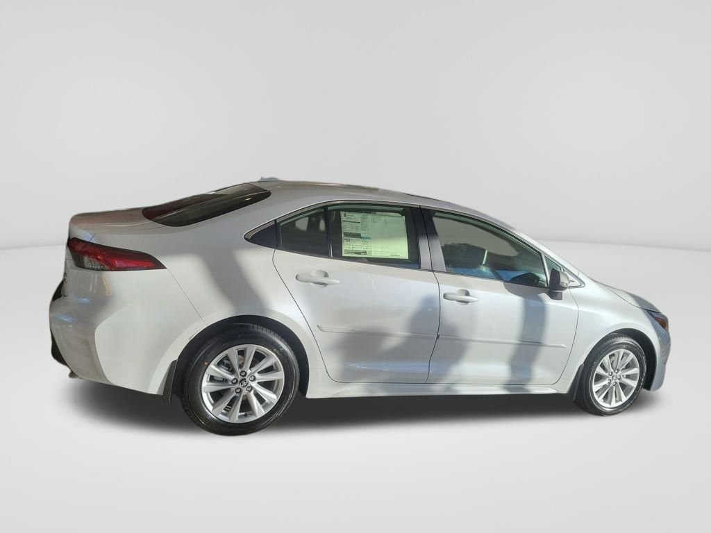 2025 Toyota Corolla XLE - Photo 7