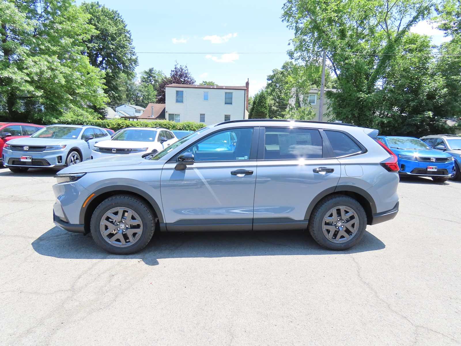 New 2026 Urban Gray Pearl Honda TrailSport image 3