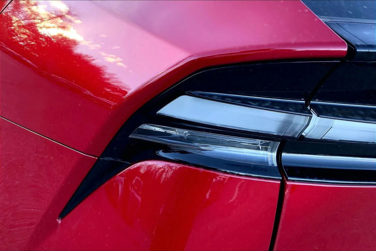 2026 Toyota Prius Plug-in Hybrid XSE - Photo 14